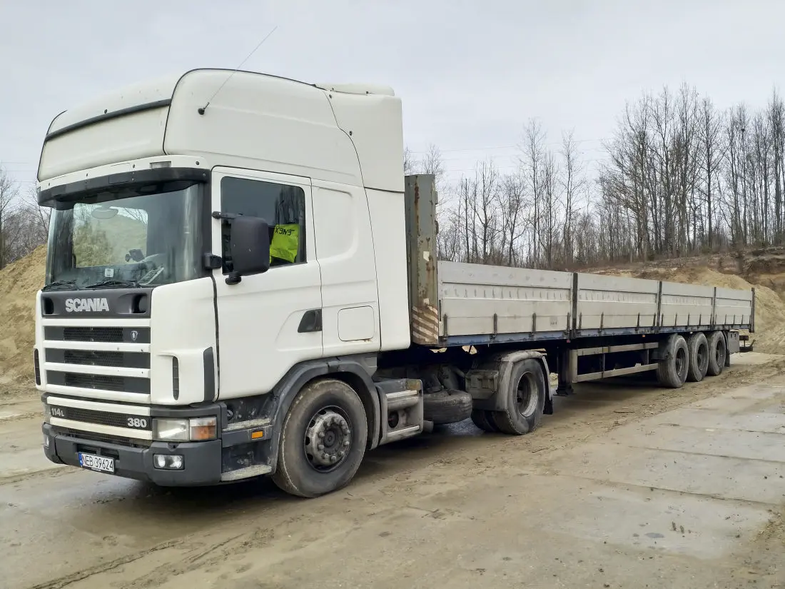 Naczepa budowlana 136 m 24 T Zdjecie 2